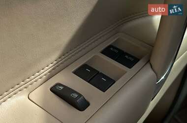 Седан Lincoln MKZ 2012 в 