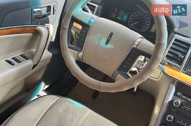 Седан Lincoln MKZ 2012 в 