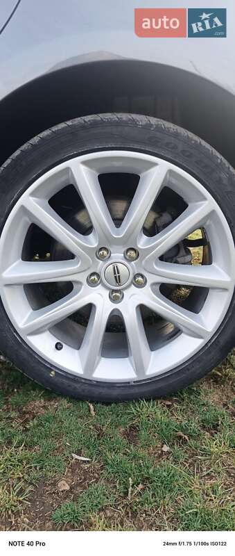 Седан Lincoln MKZ 2014 в Харкові