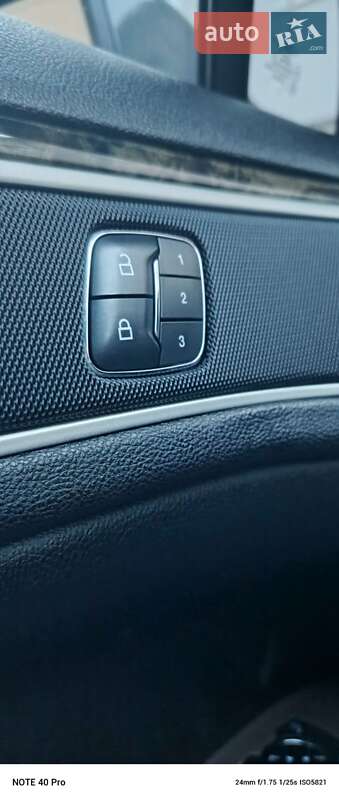 Седан Lincoln MKZ 2014 в Харкові