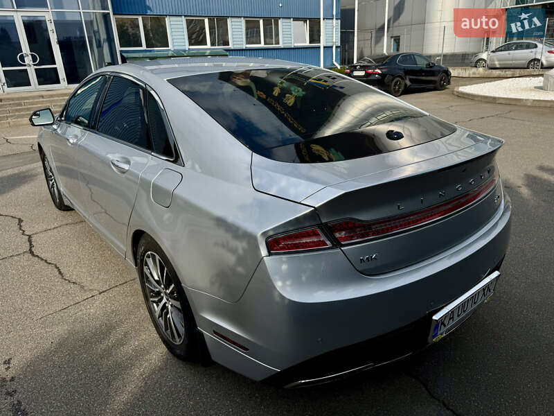 Седан Lincoln MKZ 2017 в Києві