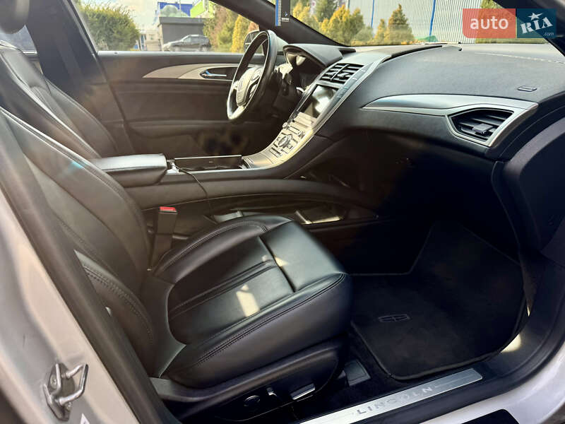 Седан Lincoln MKZ 2017 в Києві