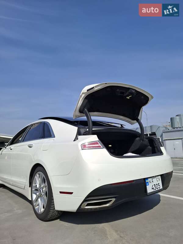 Седан Lincoln MKZ 2013 в Києві