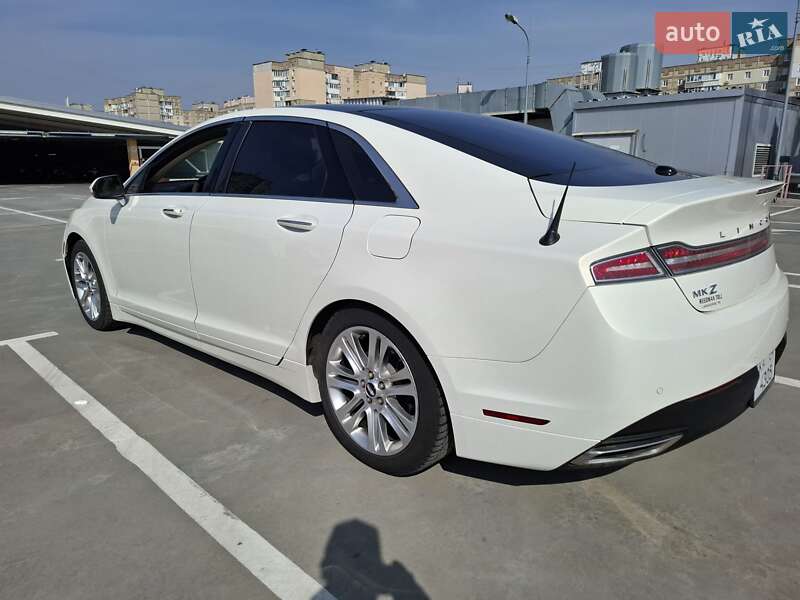 Седан Lincoln MKZ 2013 в Києві