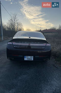 Седан Lincoln MKZ 2013 в 