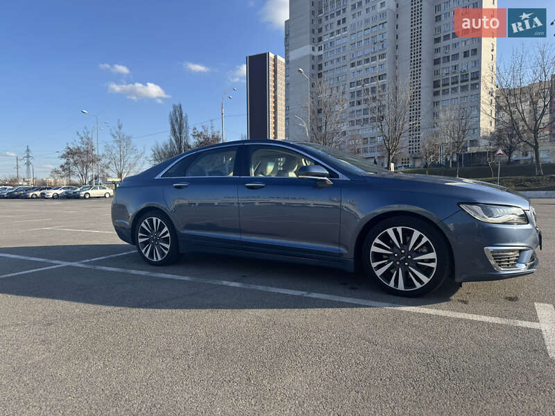 Седан Lincoln MKZ 2019 в Києві