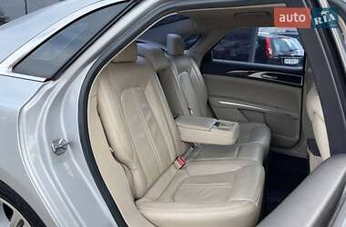 Седан Lincoln MKZ 2016 в 