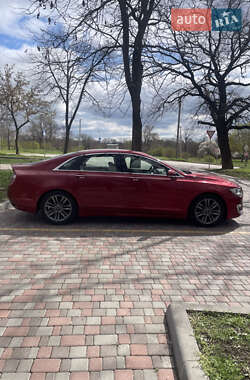 Седан Lincoln MKZ 2015 в 