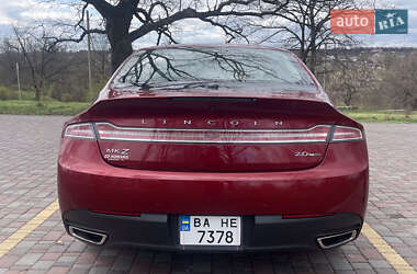 Седан Lincoln MKZ 2015 в 