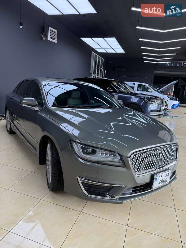 Седан Lincoln MKZ 2016 в Днепре