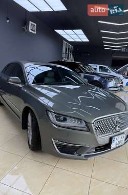 Седан Lincoln MKZ 2016 в 