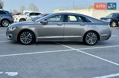Седан Lincoln MKZ 2019 в 