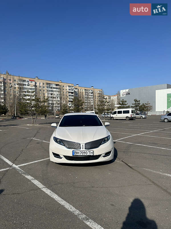 Седан Lincoln MKZ 2014 в Николаеве