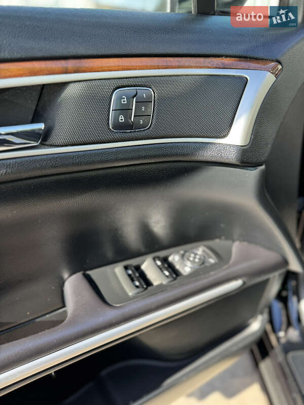 Седан Lincoln MKZ 2016 в Виннице фото 17 Седан Lincoln MKZ 2016 в Виннице