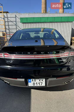 Седан Lincoln MKZ 2016 в 