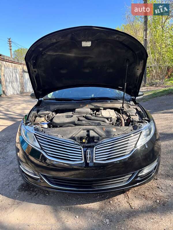 Седан Lincoln MKZ 2014 в Каменском