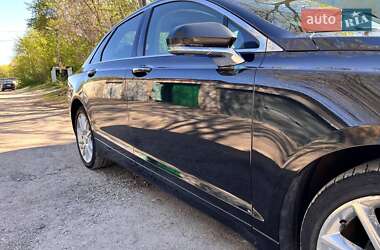 Седан Lincoln MKZ 2014 в 