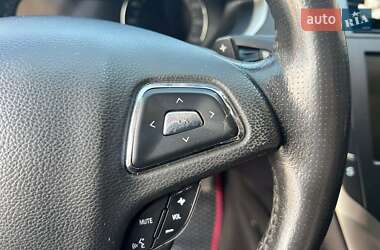 Седан Lincoln MKZ 2013 в 