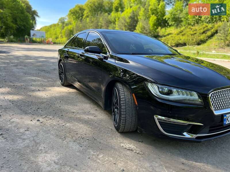 Седан Lincoln MKZ 2016 в Бережанах