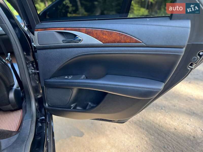 Седан Lincoln MKZ 2016 в Бережанах