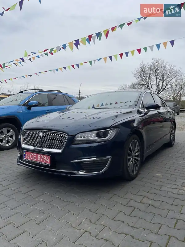 Lincoln MKZ