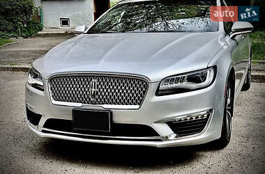Седан Lincoln MKZ 2018 в 