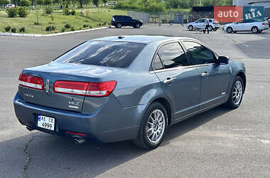 Седан Lincoln MKZ 2011 в 