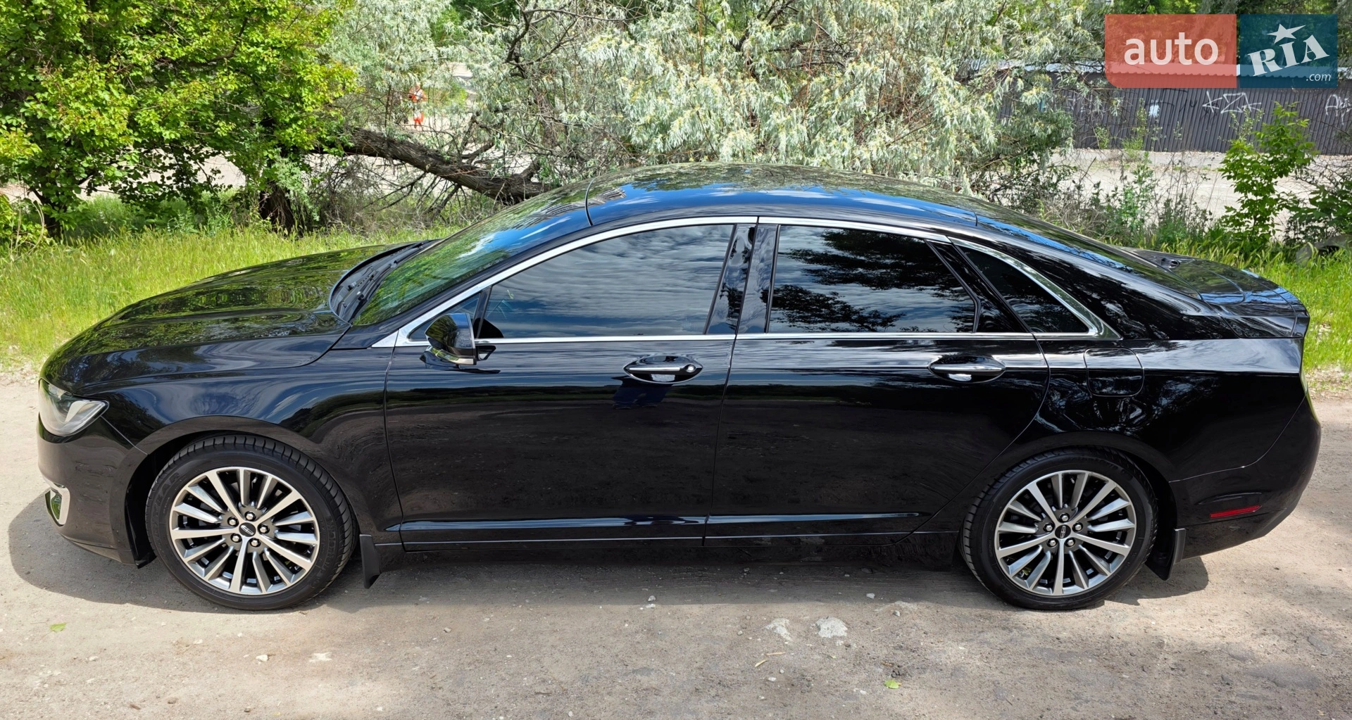 2019 Lincoln MKZ - мініатюра 5