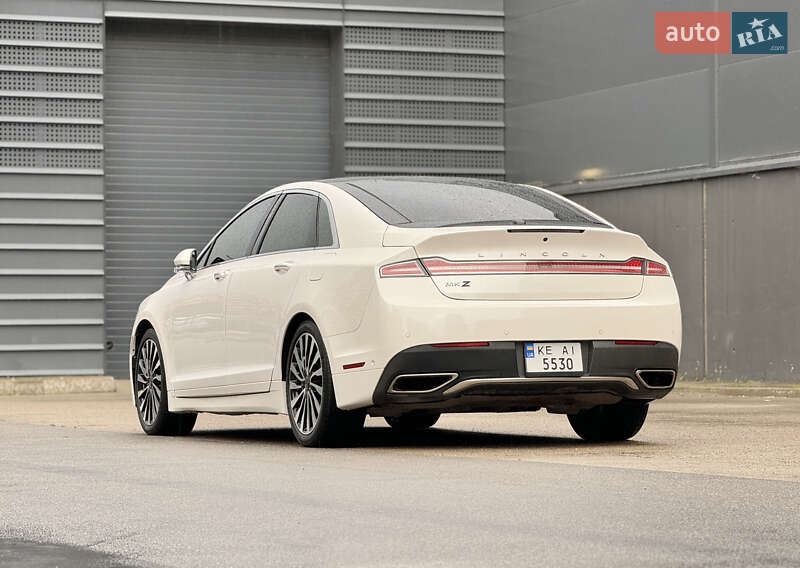 Седан Lincoln MKZ 2017 в Києві