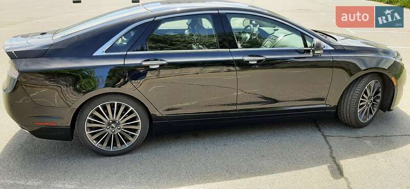 Седан Lincoln MKZ 2015 в Киеве