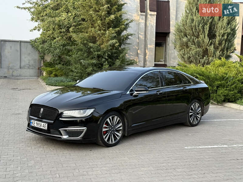 Седан Lincoln MKZ 2016 в Павлограді