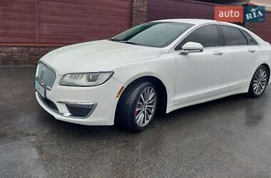 Седан Lincoln MKZ 2018 в Киеве