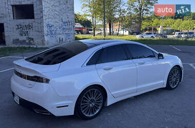 Седан Lincoln MKZ 2013 в 
