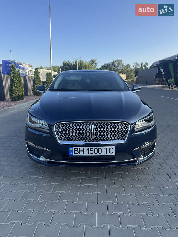 Седан Lincoln MKZ 2016 в Одесі
