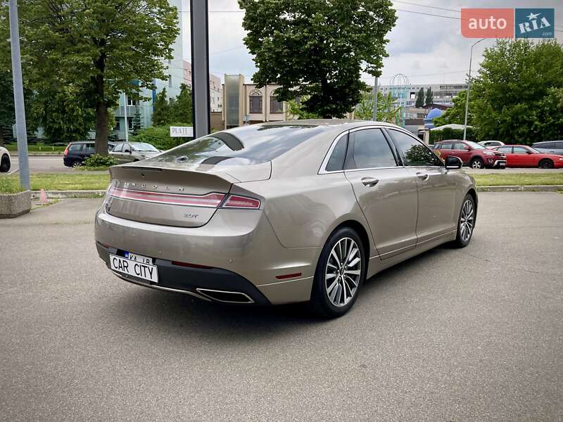 Седан Lincoln MKZ 2018 в Киеве