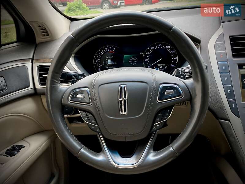 Седан Lincoln MKZ 2018 в Киеве