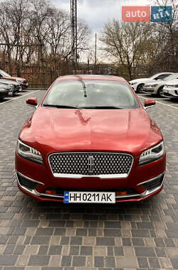 Седан Lincoln MKZ 2019 в 