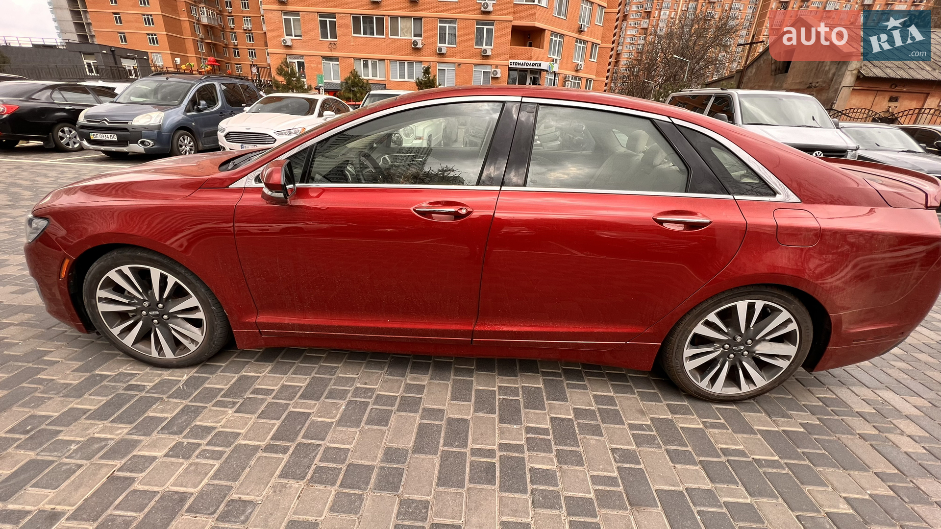 2019 Lincoln MKZ - мініатюра 9