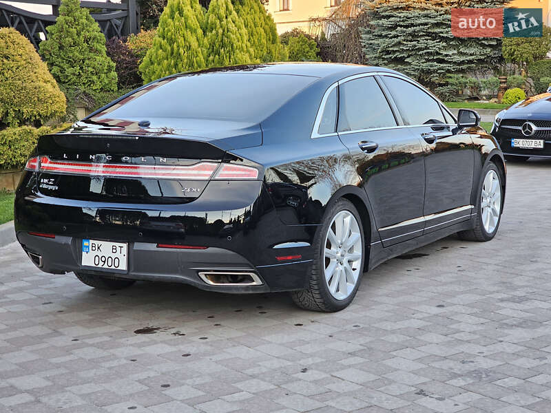 Седан Lincoln MKZ 2016 в Сарнах