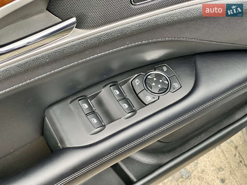 Седан Lincoln MKZ 2019 в Горішніх Плавнях