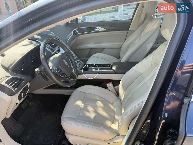 Седан Lincoln MKZ 2016 в Киеве