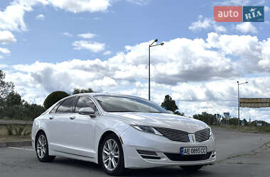 Седан Lincoln MKZ 2015 в 