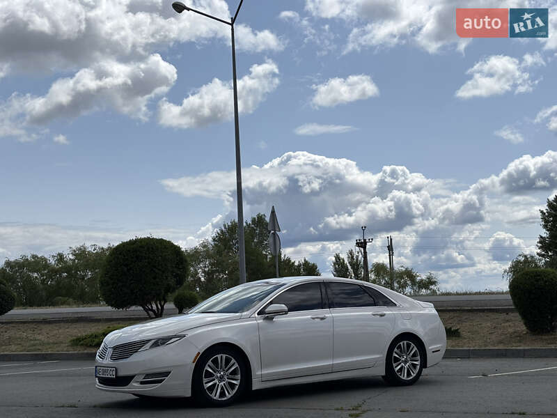 Седан Lincoln MKZ 2015 в Днепре