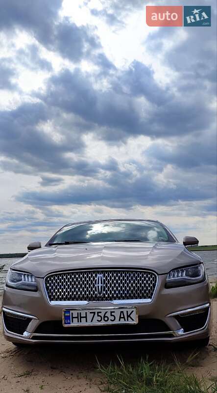 Седан Lincoln MKZ 2020 в Одесі