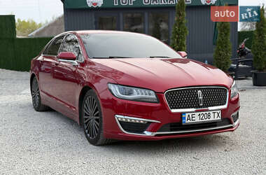 Седан Lincoln MKZ 2017 в 