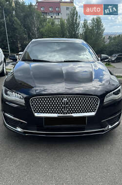 Седан Lincoln MKZ 2016 в Киеве