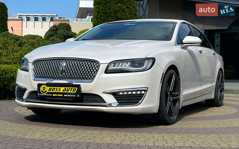 Седан Lincoln MKZ 2016 в Львове