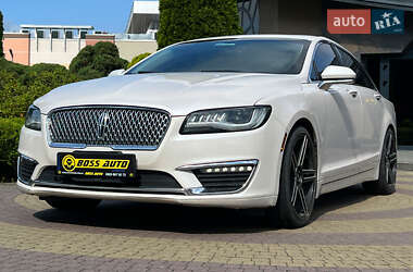 Седан Lincoln MKZ 2016 в 