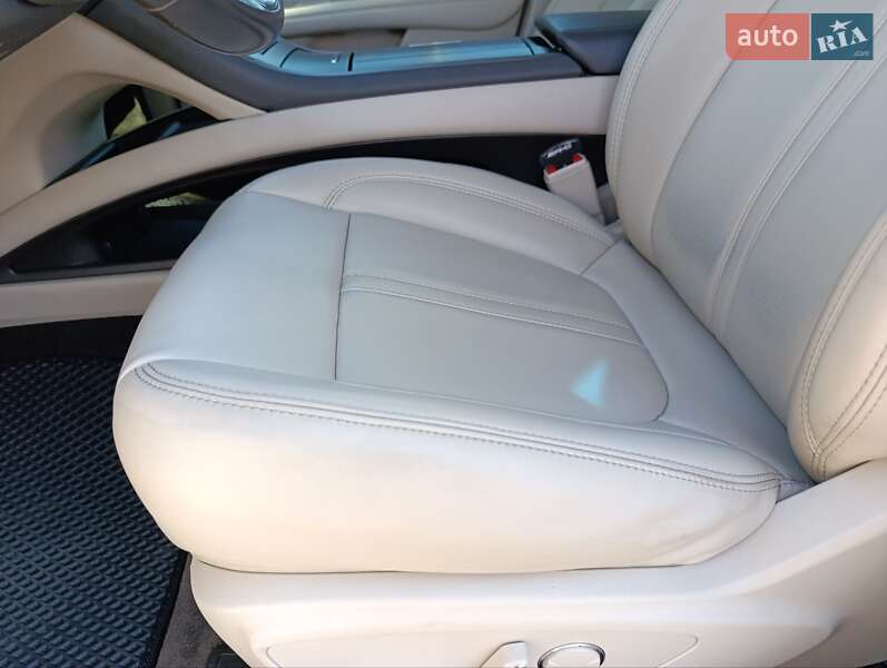 Седан Lincoln MKZ 2018 в Одессе