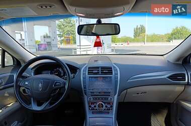 Седан Lincoln MKZ 2018 в 